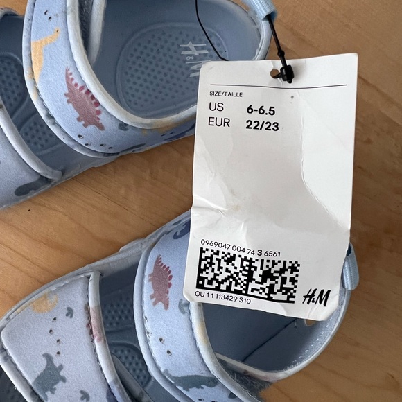 H&M baby sandals size 6 - Picture 5 of 5